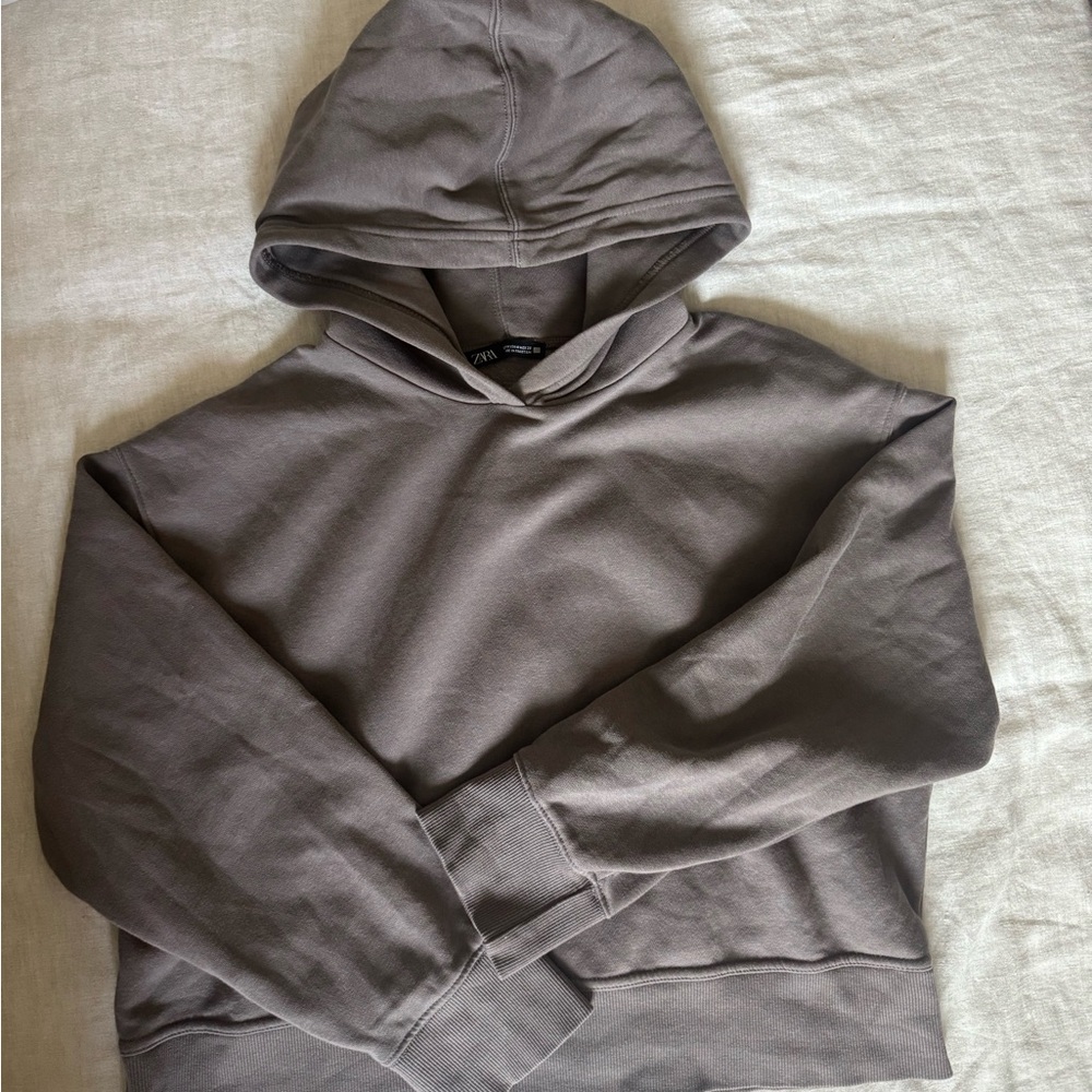 Zara Sweatshirt